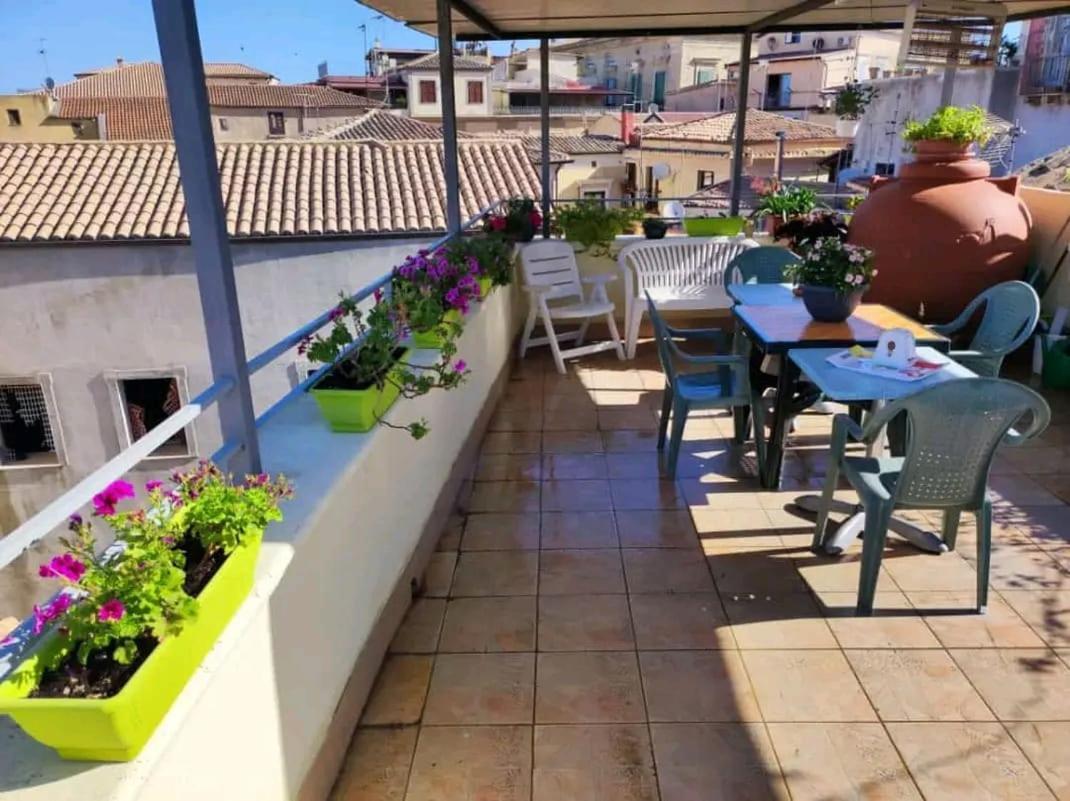 Villa Casa Zeusi à Crotone Extérieur photo
